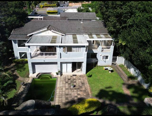 4 BEDROOM HOUSE FOR SALE IN PADFIELD PARK